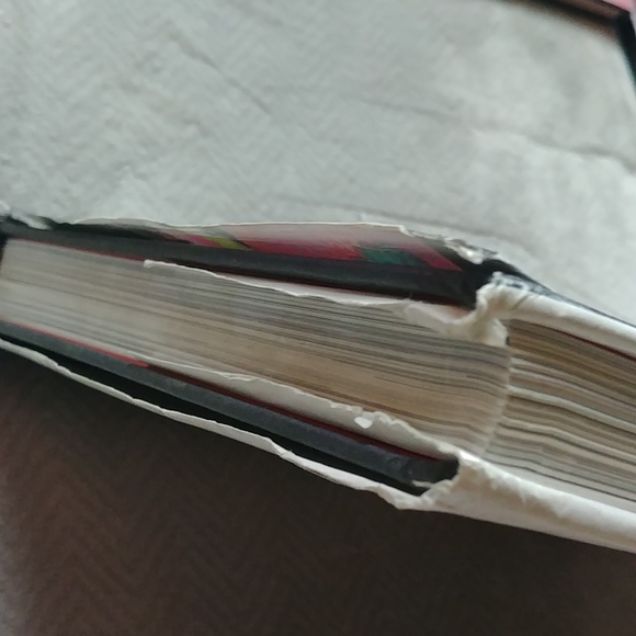 Vintage 90s Versace Signatures fashion coffee table book - Picture 12 of 13